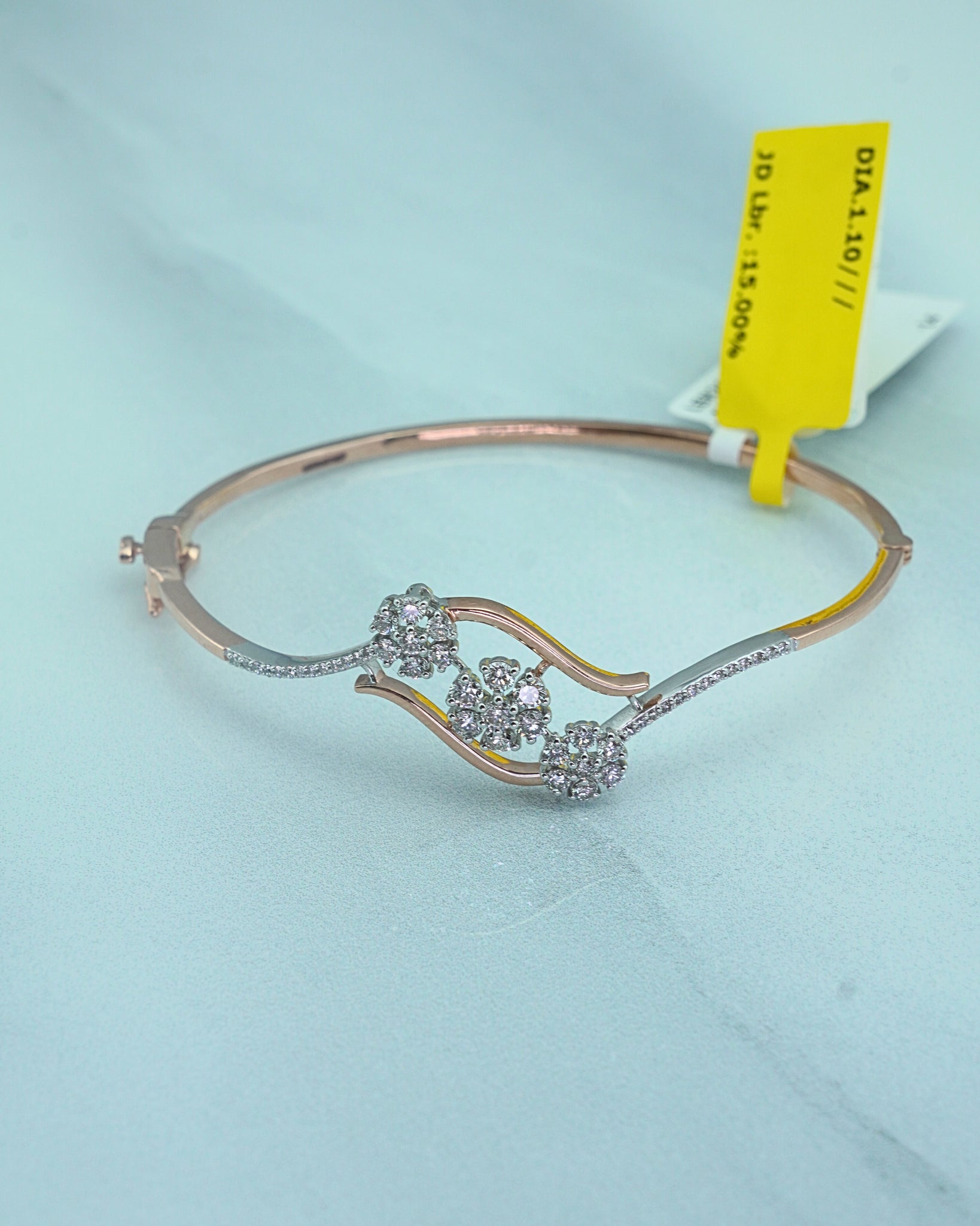 BRACELET (1.1)