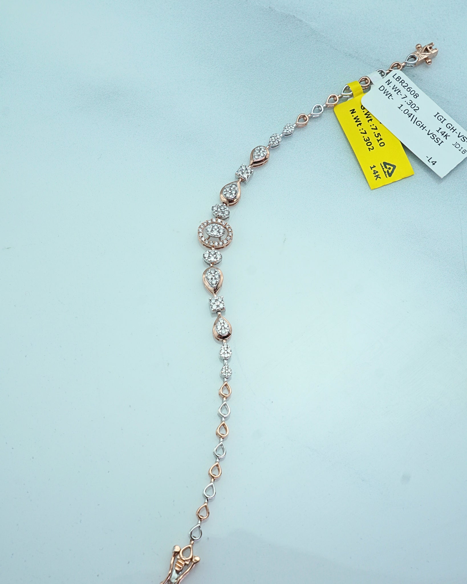BRACELET (1.04)