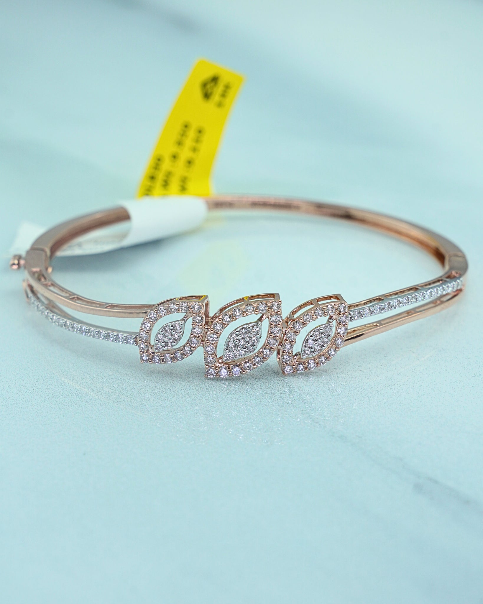 BRACELET (9.32)