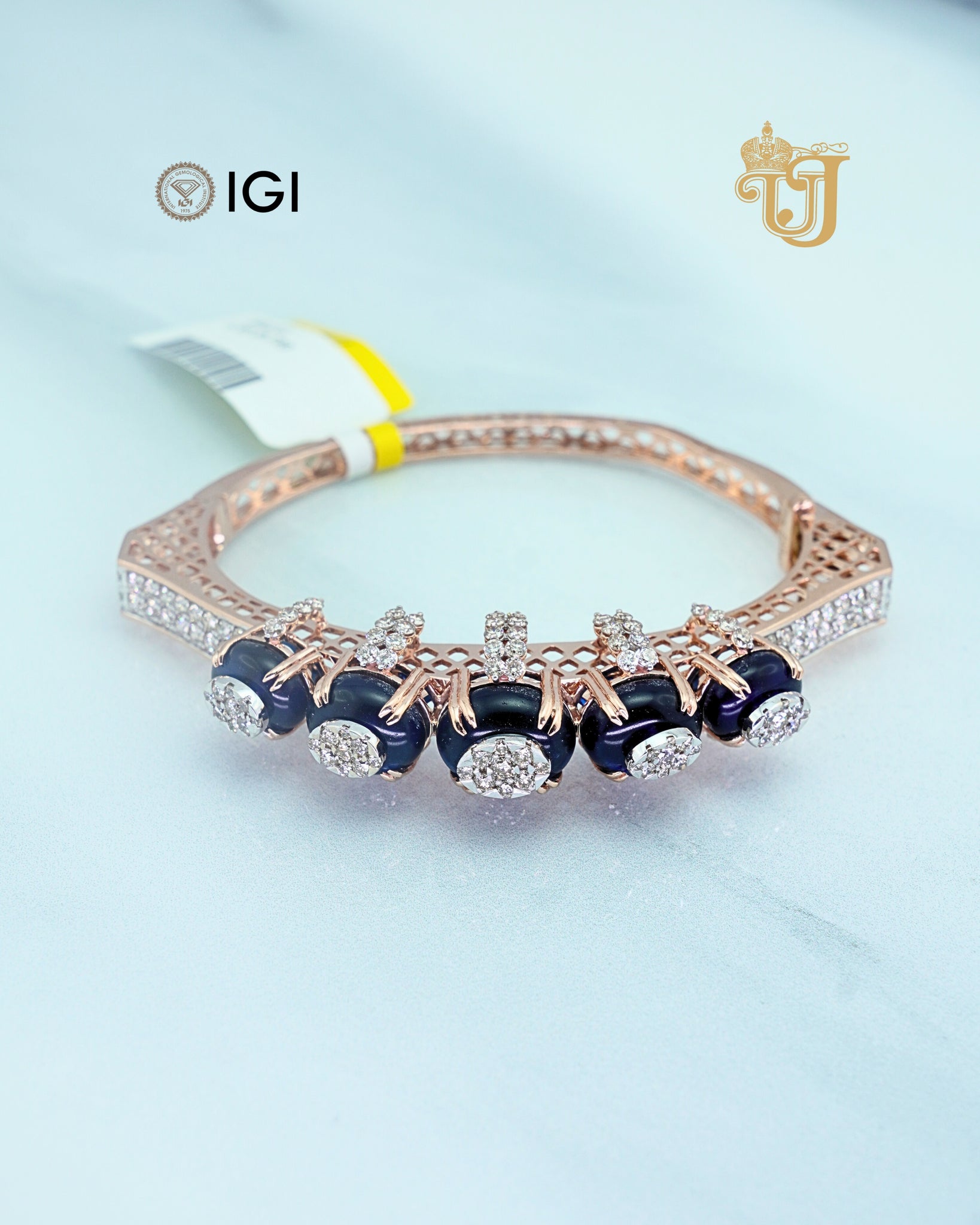 BRACELET (4.16)